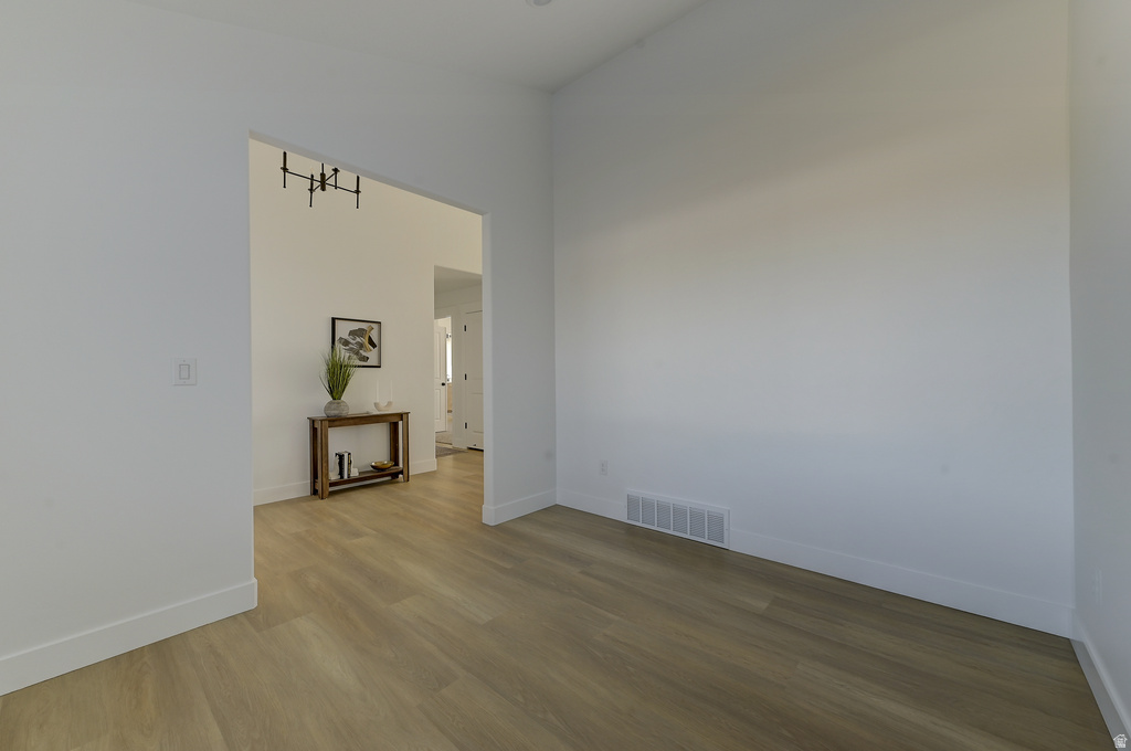 780 S CHANCELOR WAY photo 4