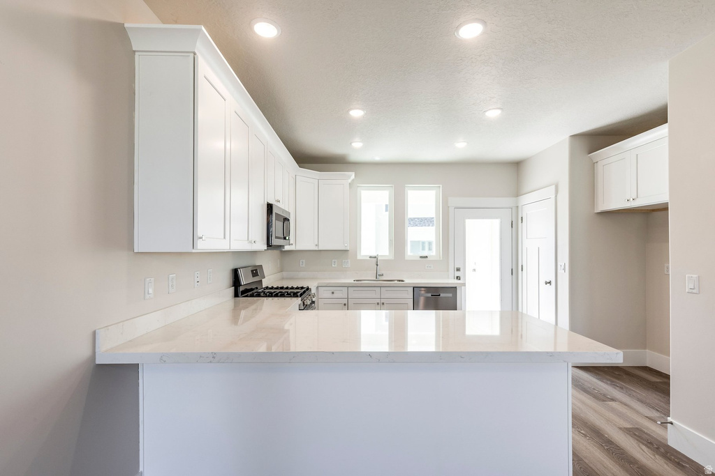 1054 S 2740 E photo 5