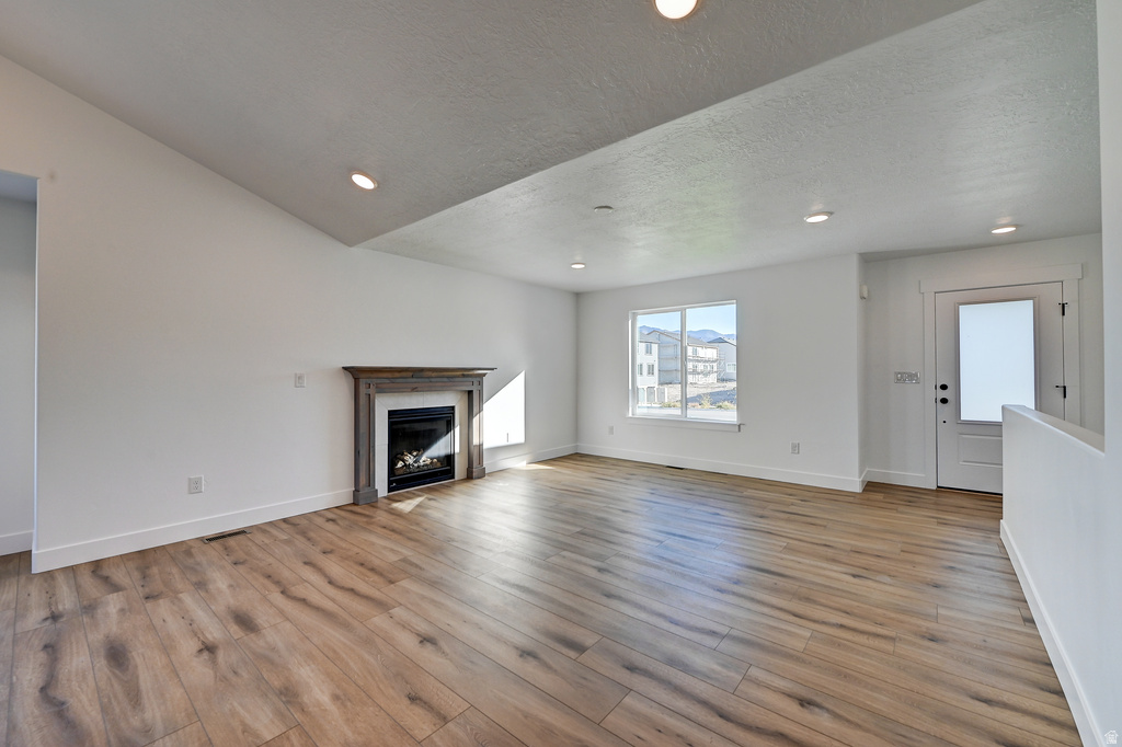 1848 N MANTLE WAY photo 2