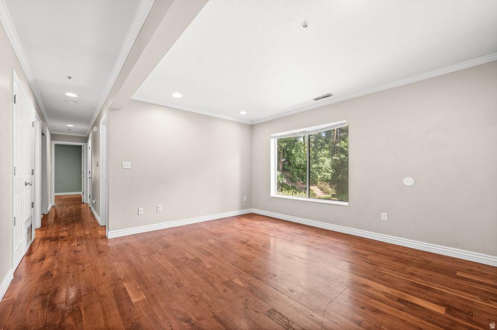 857 W COLUMBIA LN photo 2