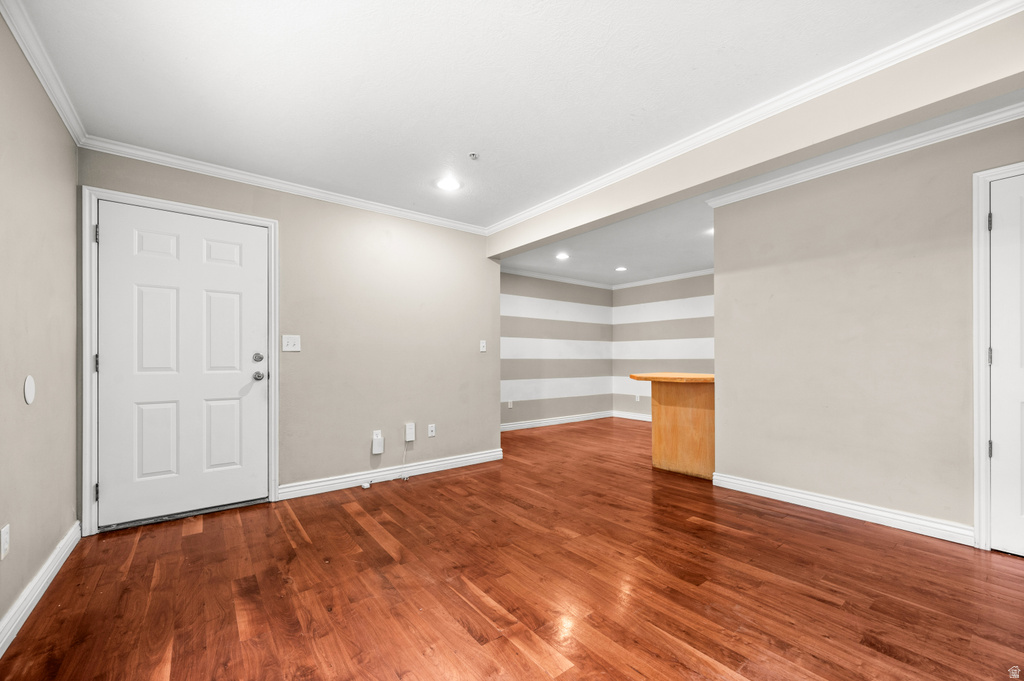 857 W COLUMBIA LN photo 3