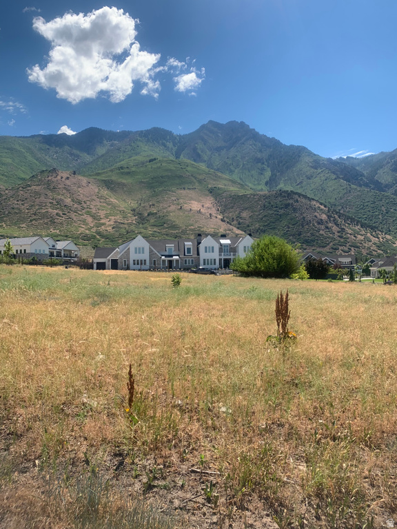 View photos for 803 N Alpine Blvd 803 N Alpine Blvd