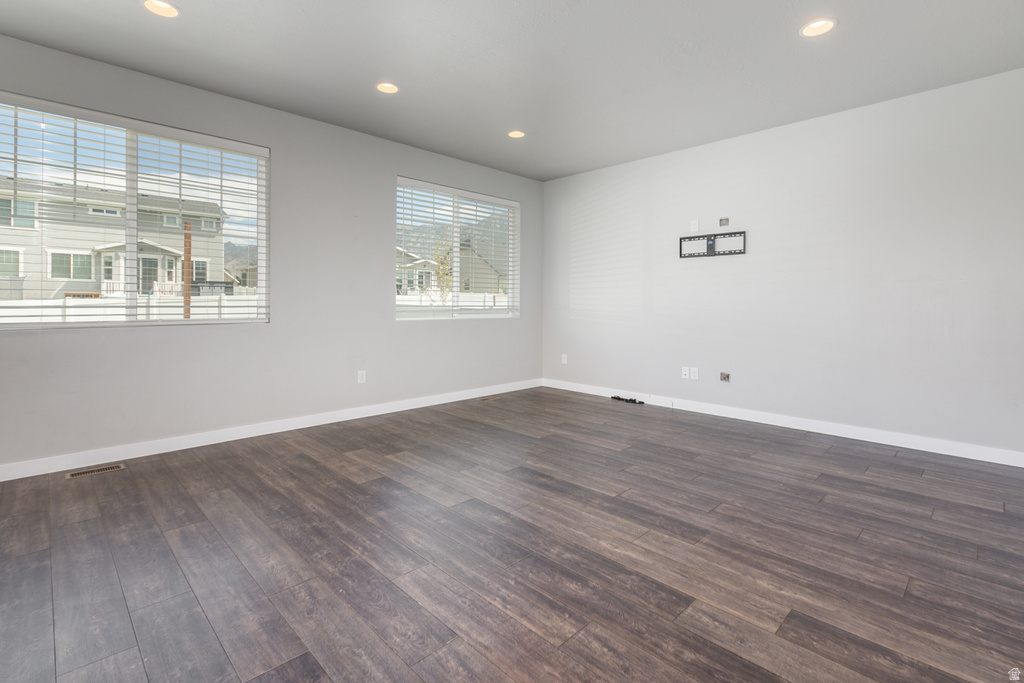 1596 W MAPLE SHADE LN photo 4