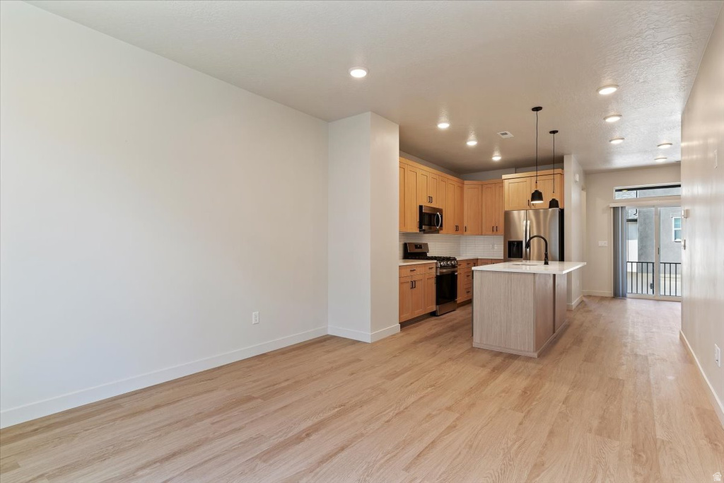 1154 N MERIDIAN W LN photo 5