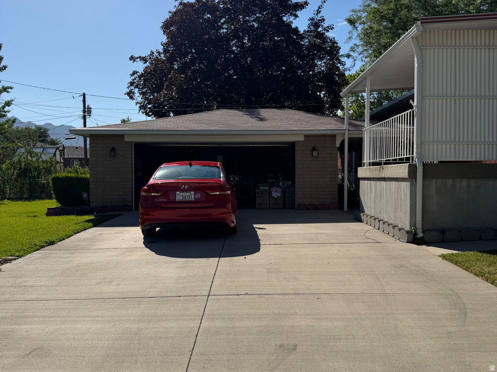 592 W LASALLE S DR photo 5