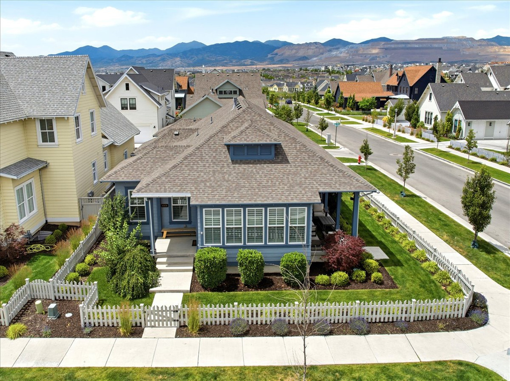 10874 S LAKE ISLAND DR photo 3