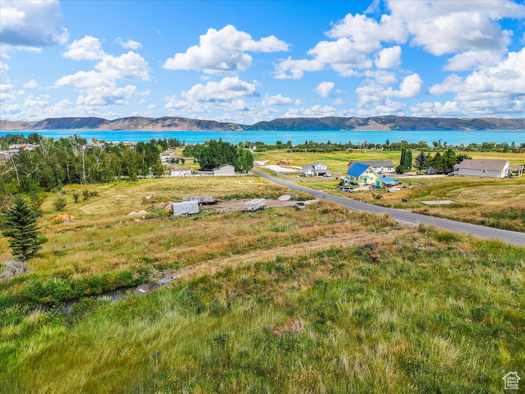 View photos for 395 W Buttercup Ln 395 W Buttercup Ln