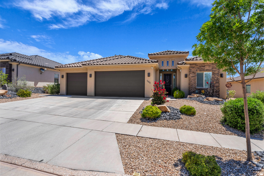584 N SAGE HEN DR photo 2