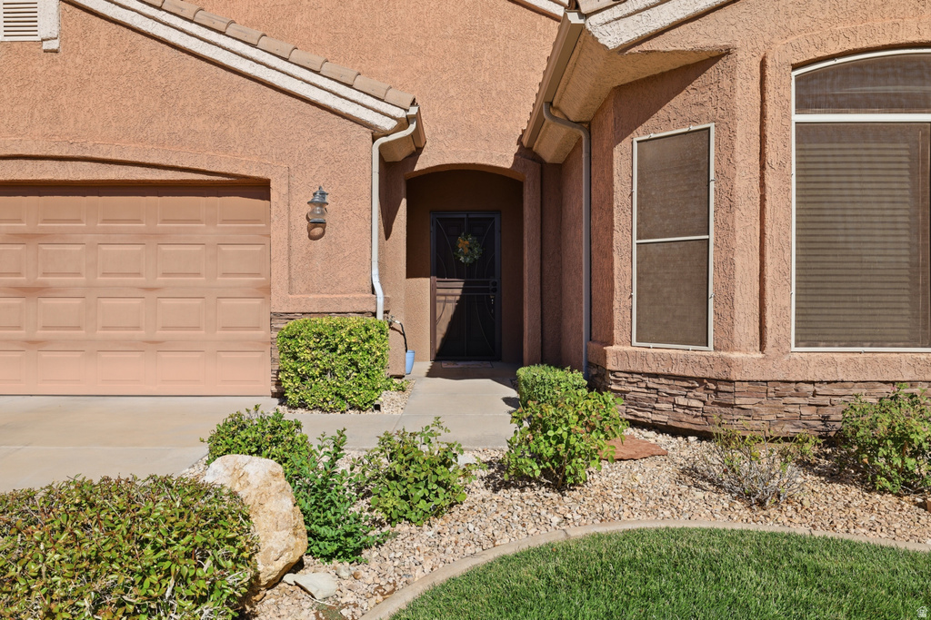4248 S MEGELLAN DR photo 3
