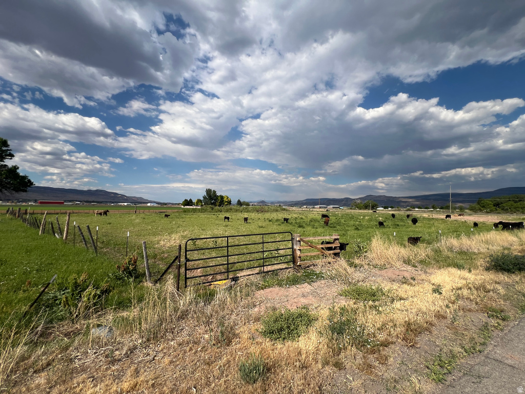 950 W Old Air Port Rd, Richfield, UT 84701