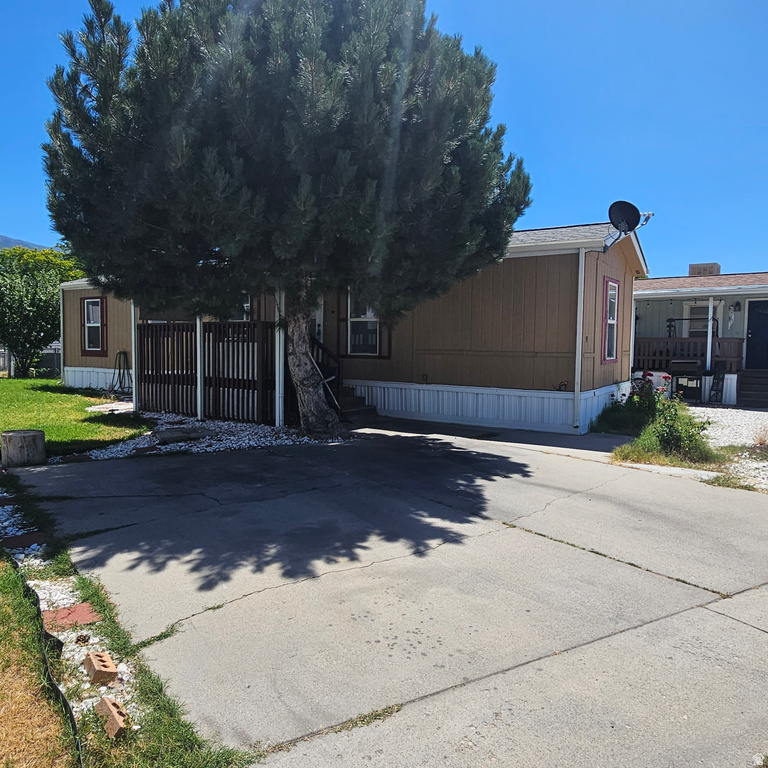 4375 WEBER RIVER DR photo 2