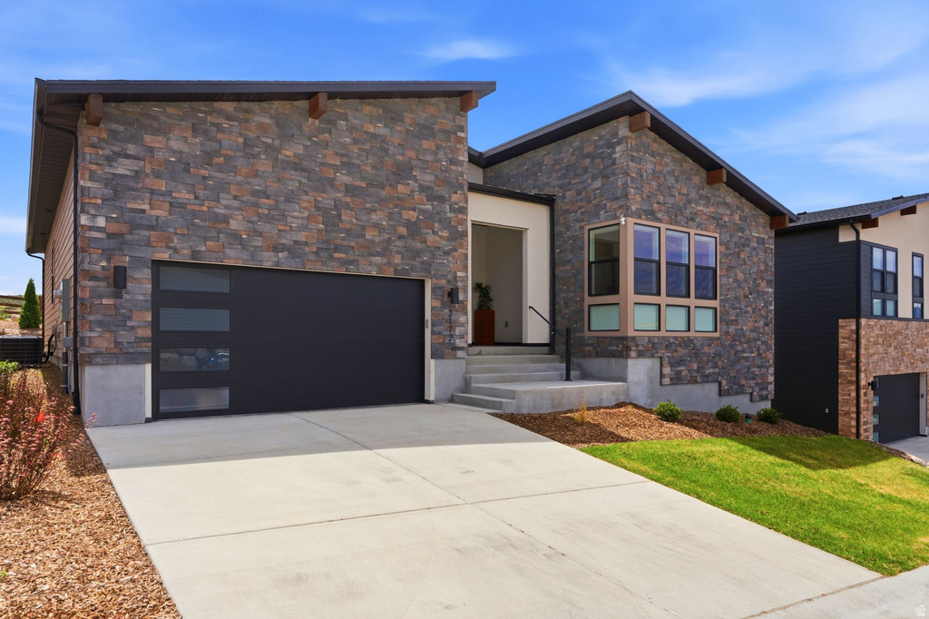 2172 N BEARGRASS WAY photo 2
