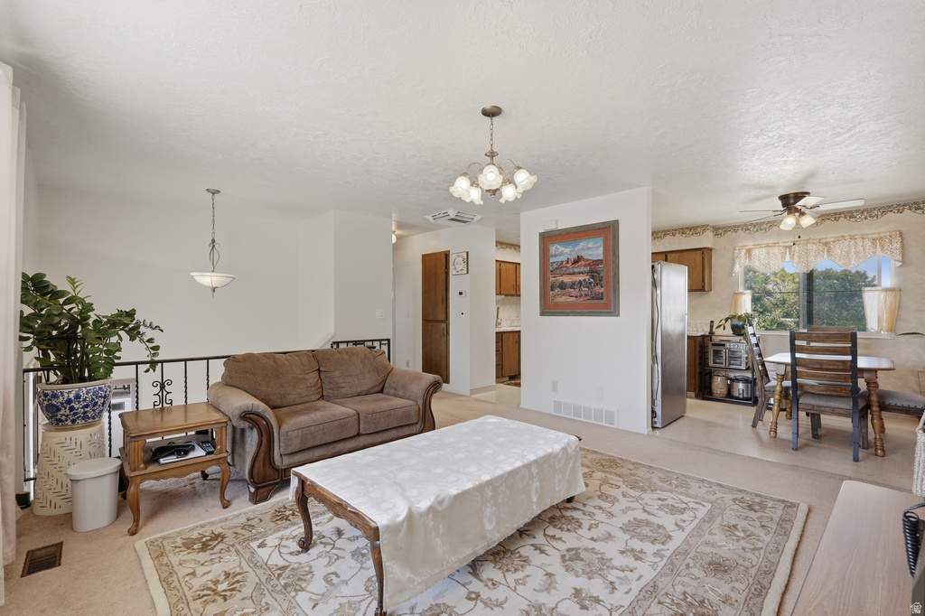 277 E 1150 N photo 4