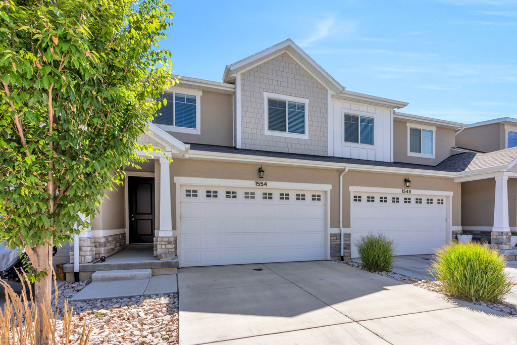 1554 N 3950 W photo 2