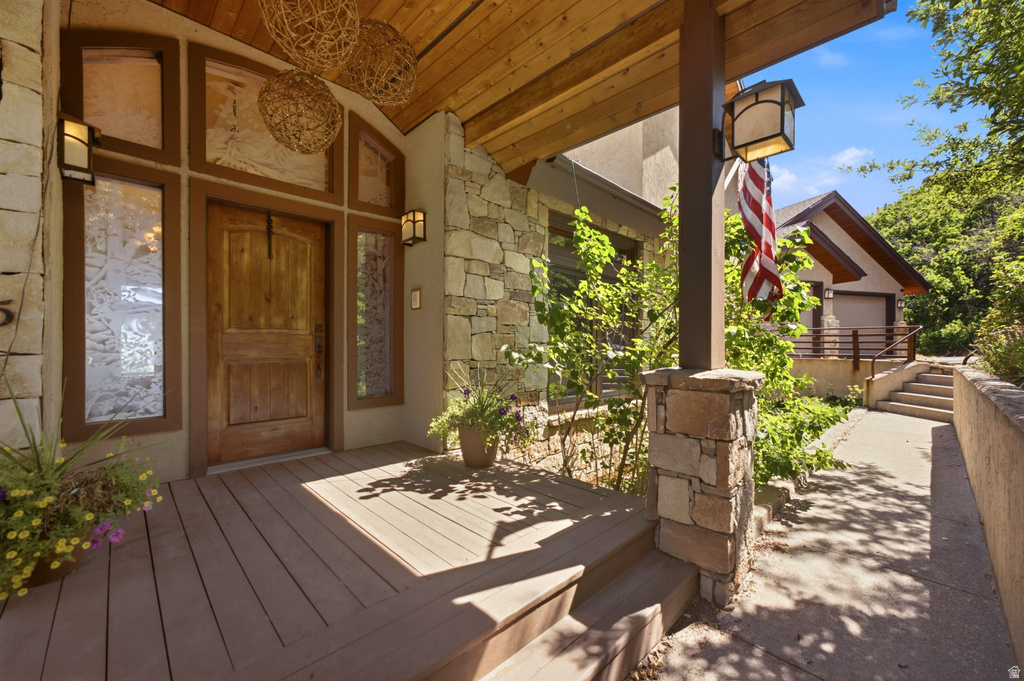 335 W BERN WAY photo 3