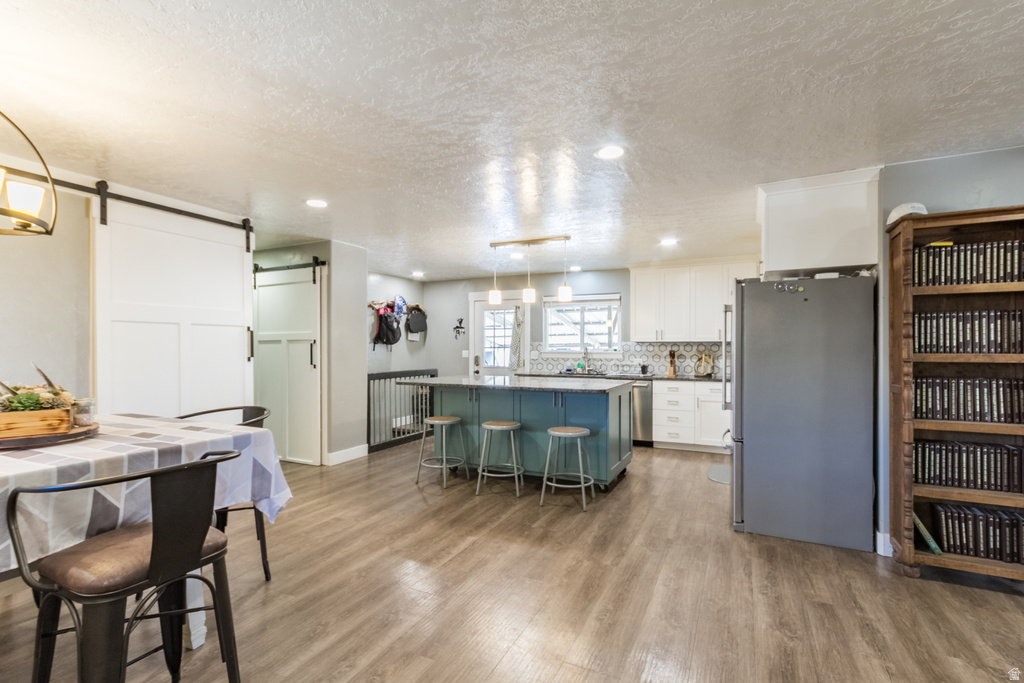 1674 E 1700 S photo 2