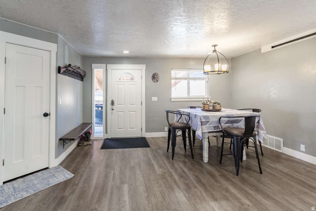 1674 E 1700 S photo 5