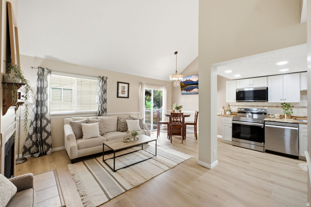 3133 S APPLEWOOD E DR photo 4