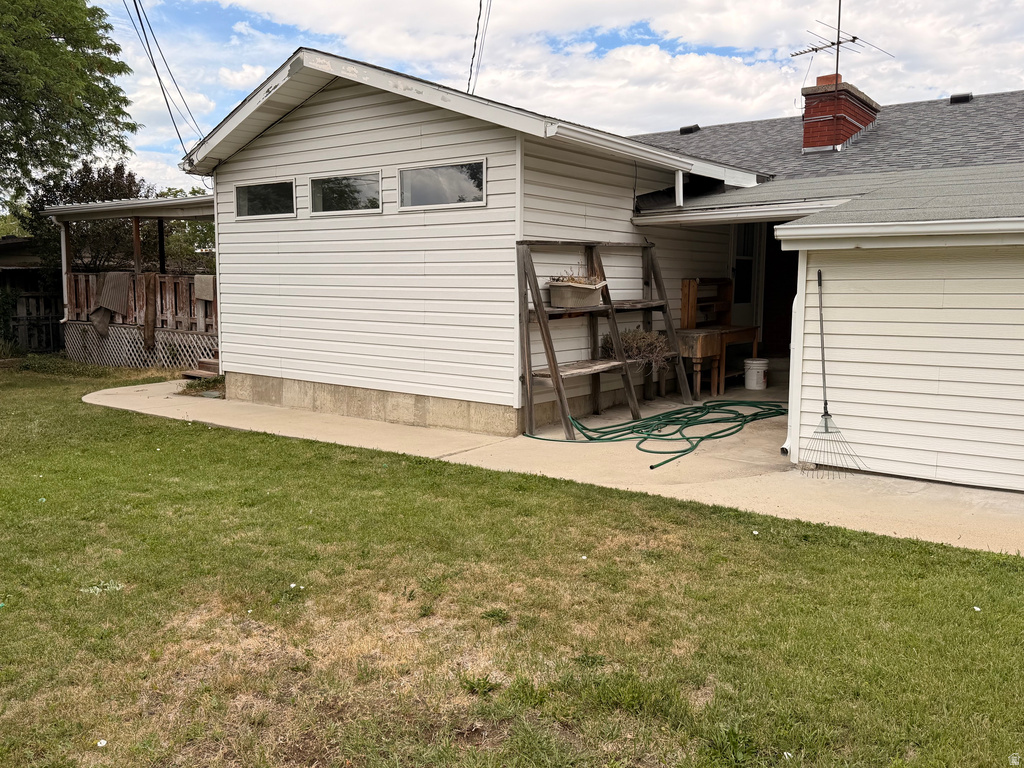 870 E 2780 N photo 3