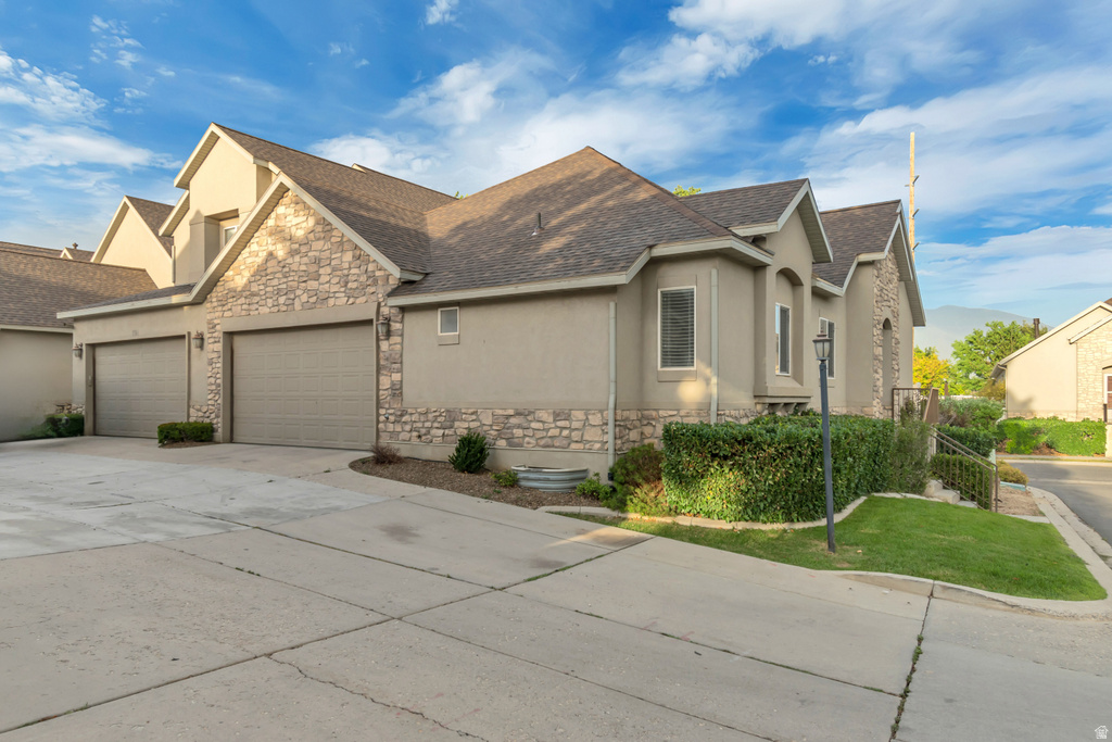 1538 W Wyngate Park Dr — photo 2
