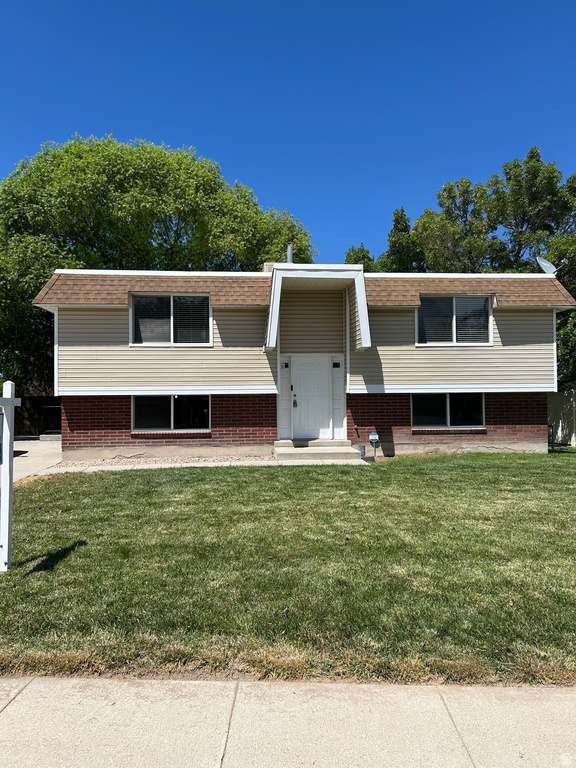 3226 W MEADOW WOOD S WAY photo 2