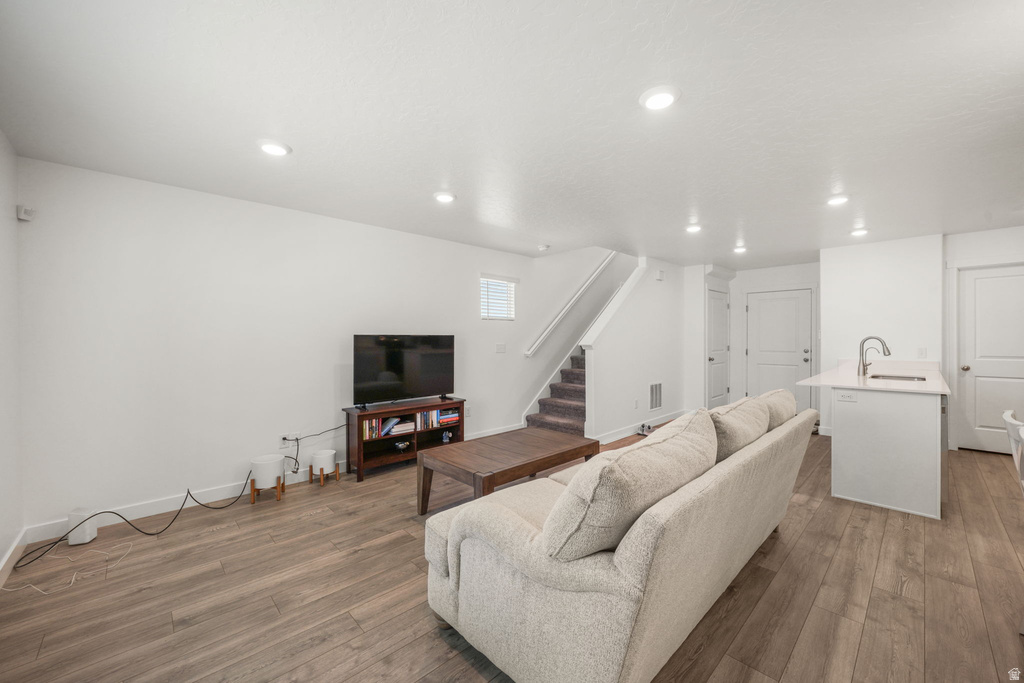 3935 W COOL SPRINGS AVE AVE photo 4