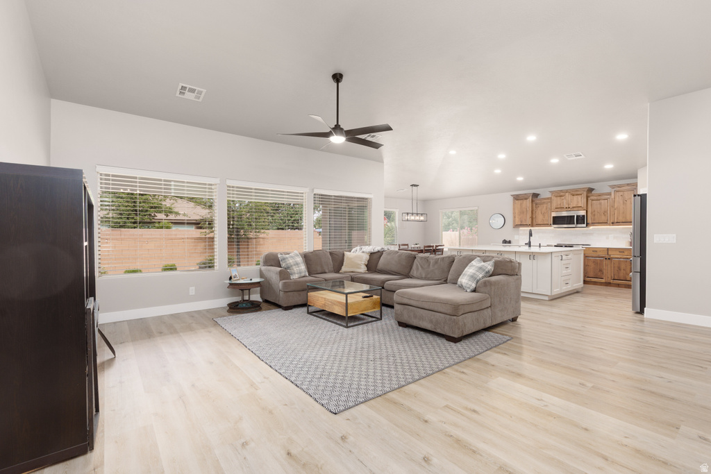 4064 S 20 E photo 5