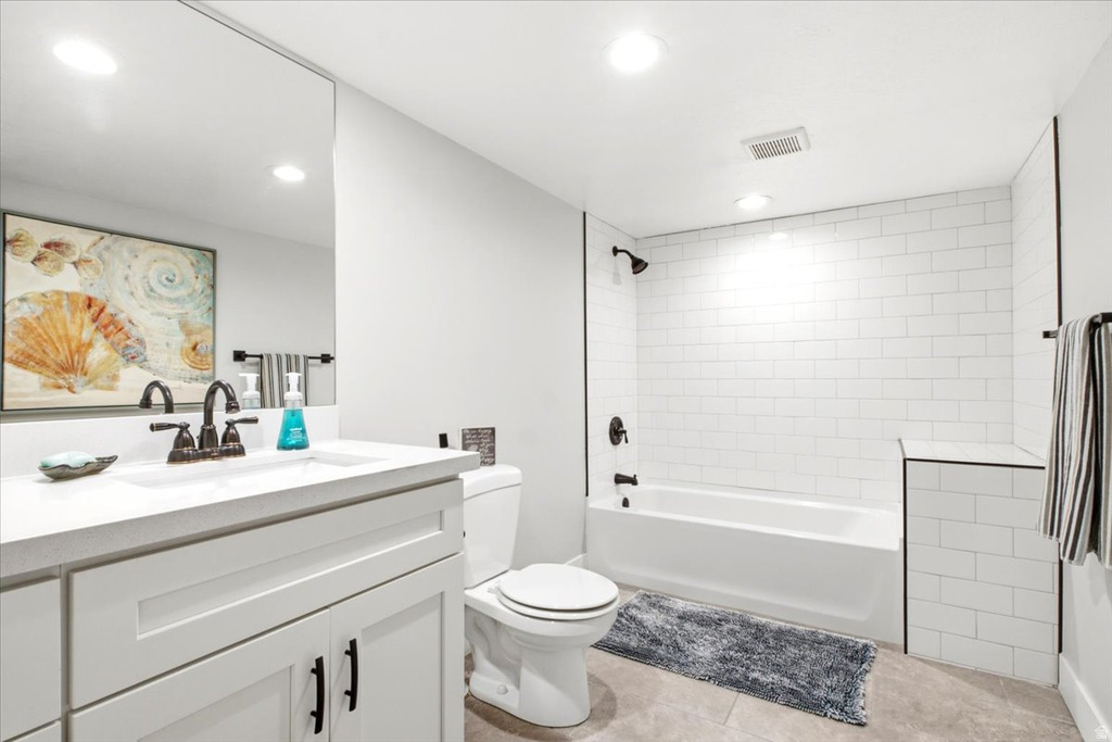 2882 E Etienne Way — photo 32