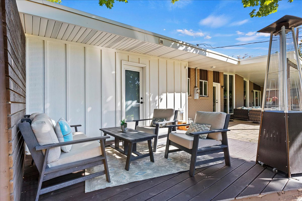2882 E Etienne Way — photo 37