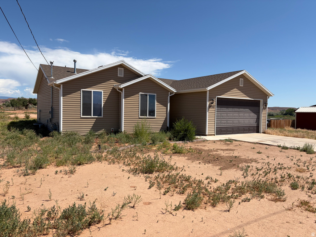 2133 E 1000 N photo 2