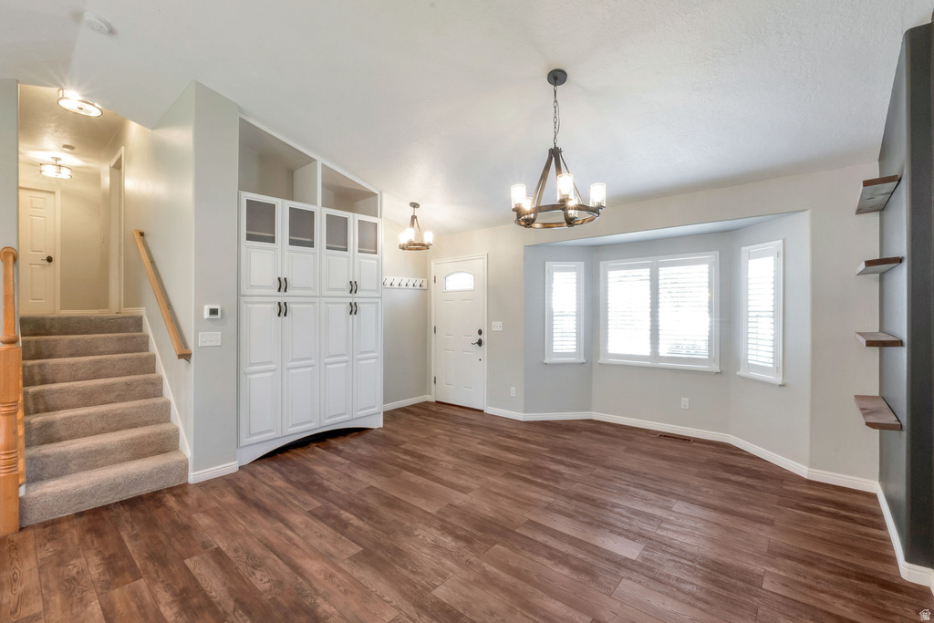 1843 W SPRINGWATER S DR photo 2