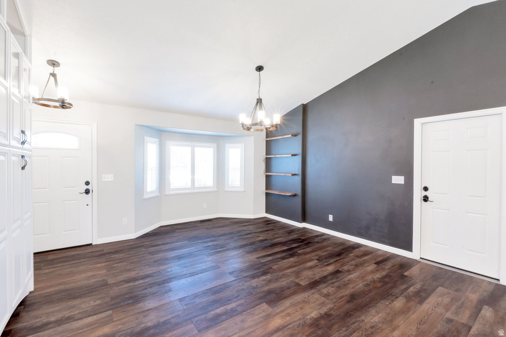 1843 W SPRINGWATER S DR photo 3