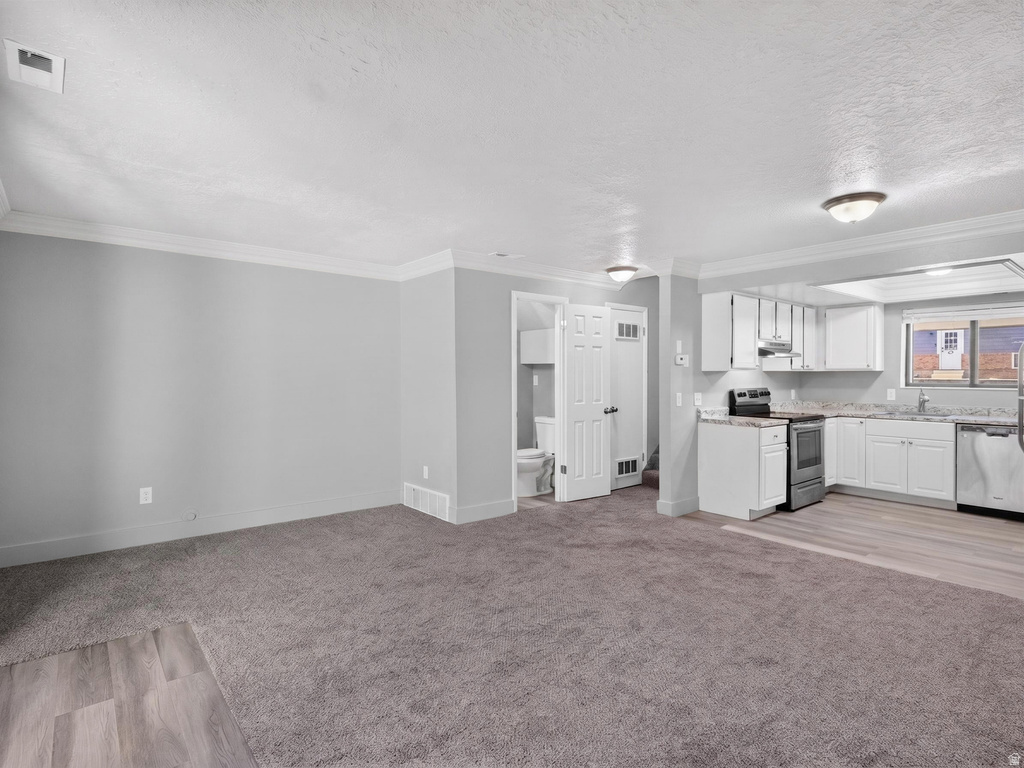 1325 S LINCOLN E AVE photo 5