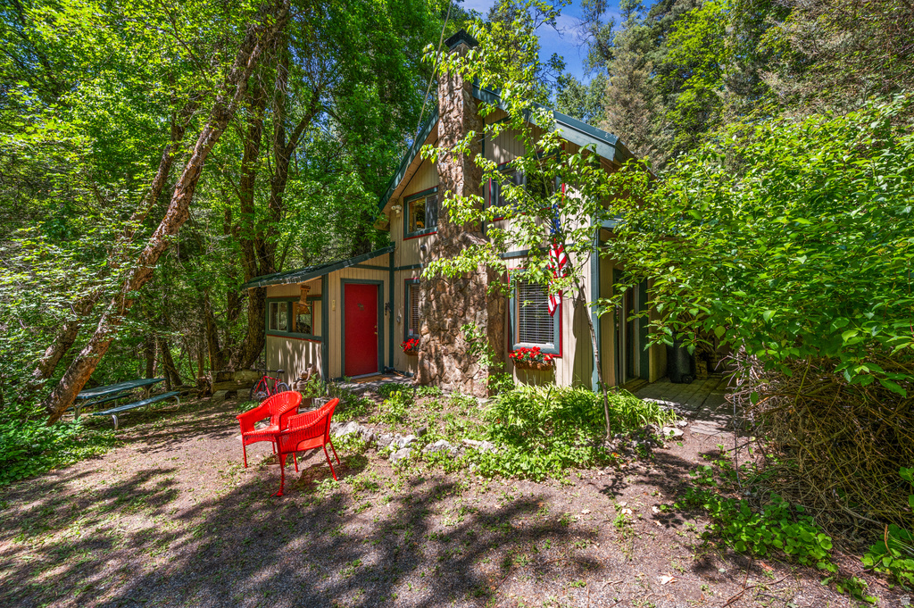 6752 E MILLCREEK S CYN photo 2