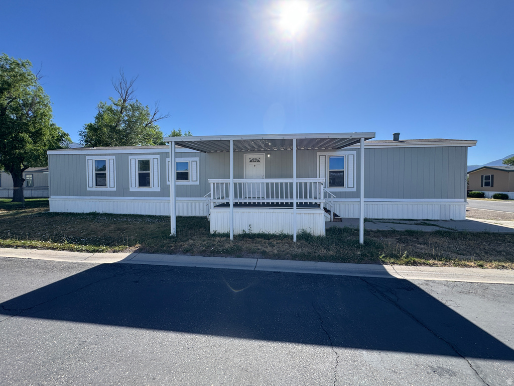 2491 N HIGHWAY 89 photo 5