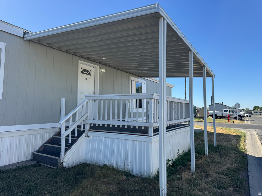 2491 N HIGHWAY 89 photo 3