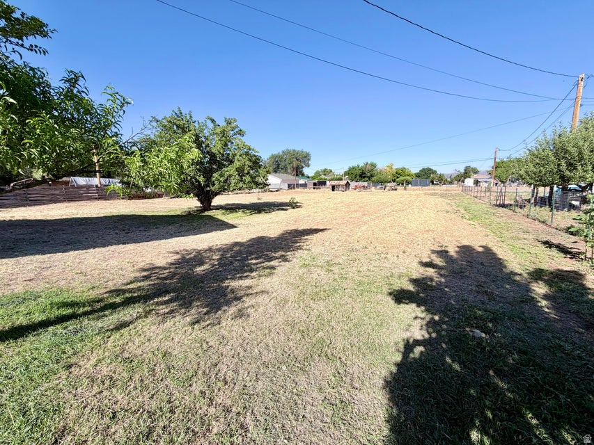 267 N 300 W photo 3