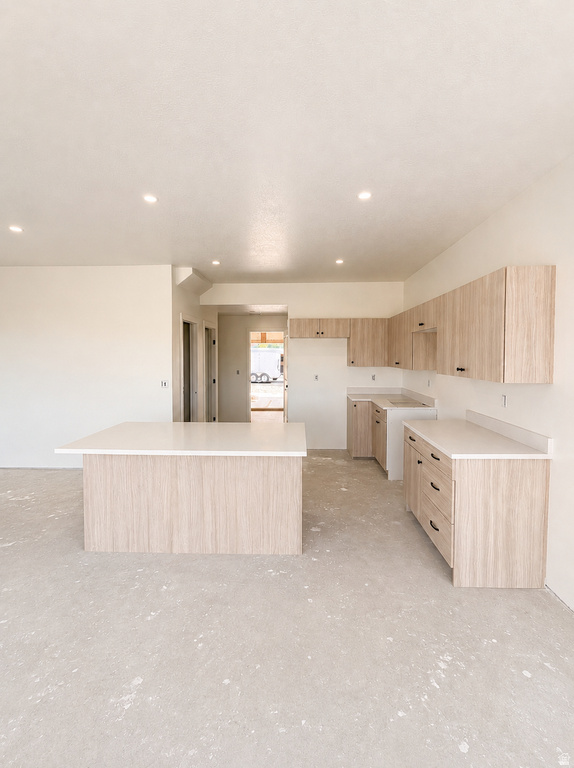1049 N SUMMIT VIEW DR photo 4