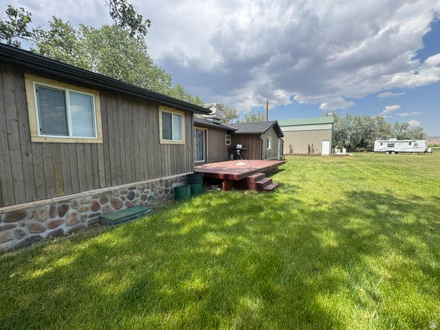 188 N BEAR PAW LN photo 2