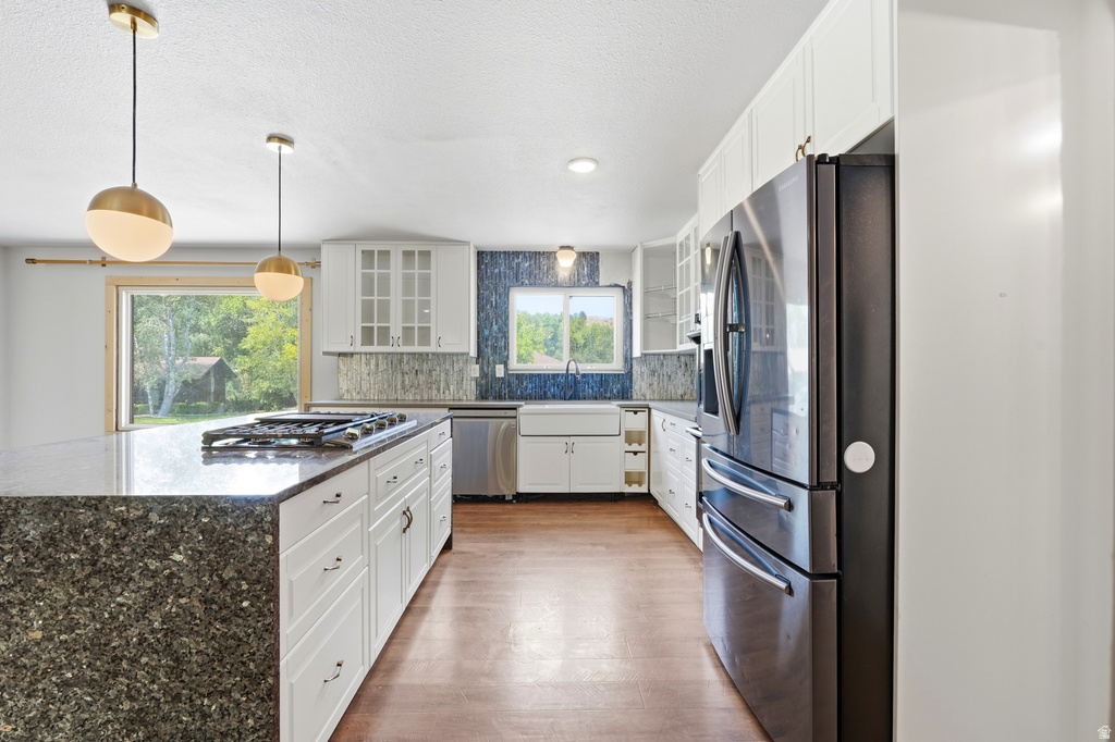 1410 E SUMAC DR photo 3