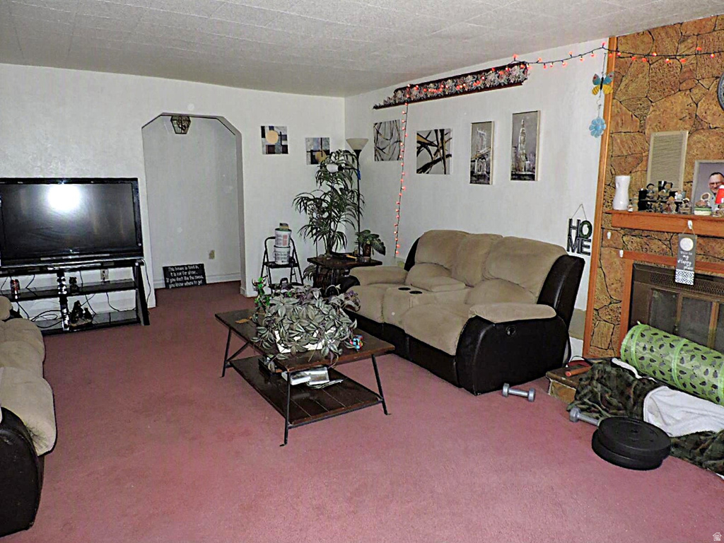 355 S CENTER ST photo 4