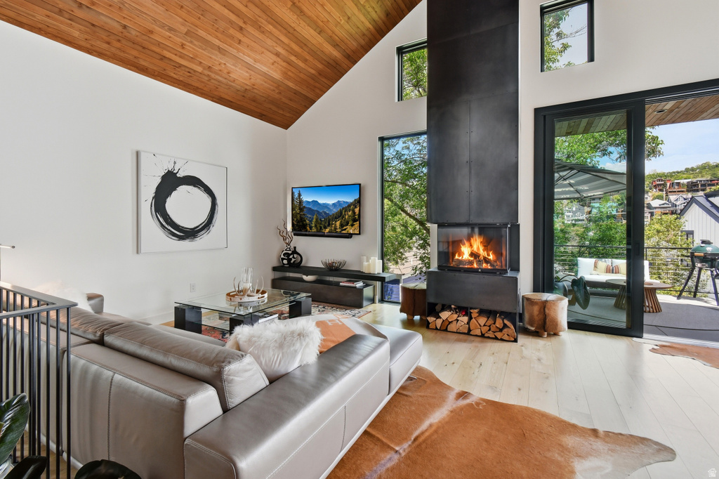 328 WOODSIDE AVE photo 2