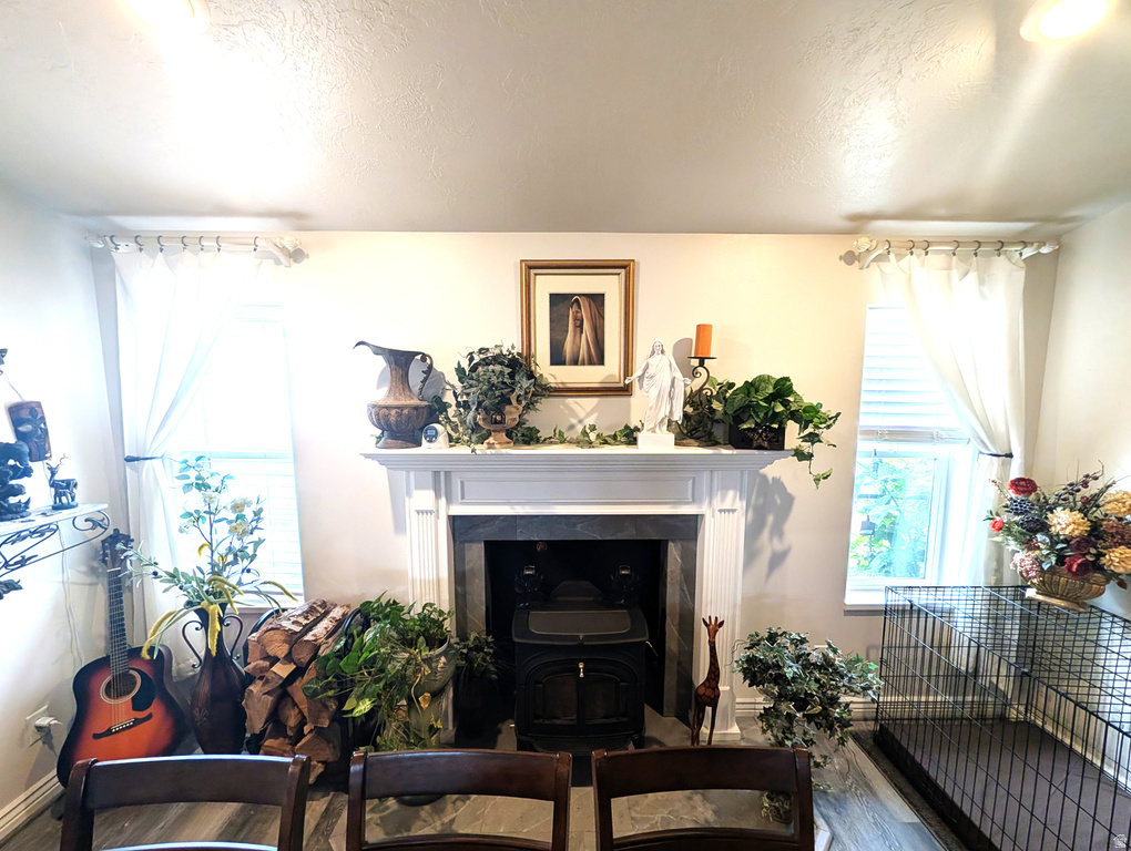 654 E 70 S photo 5