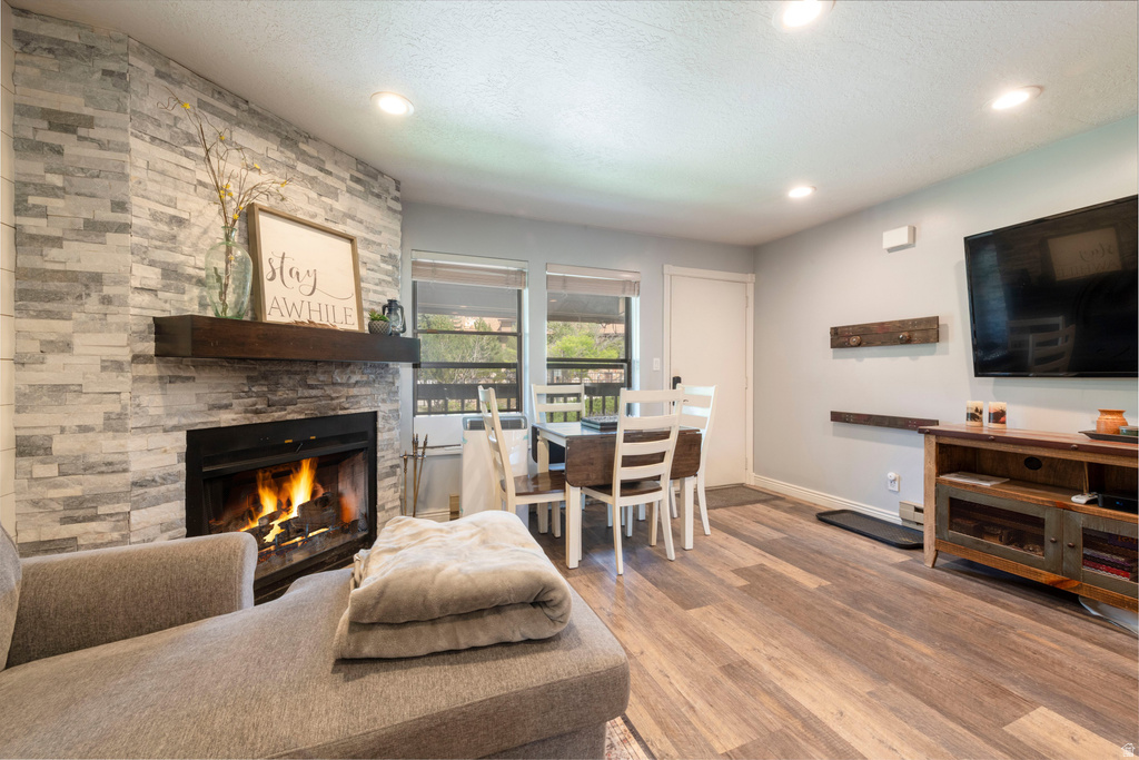3615 N WOLF CREEK E DR photo 2