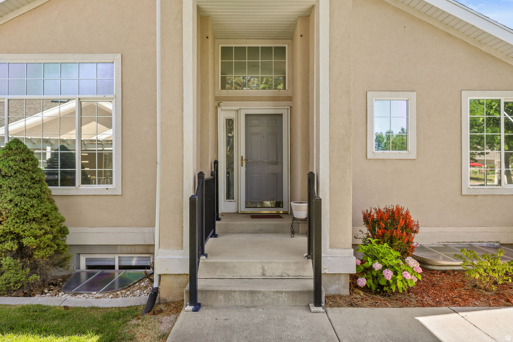 337 E PAVILION CIR photo 5