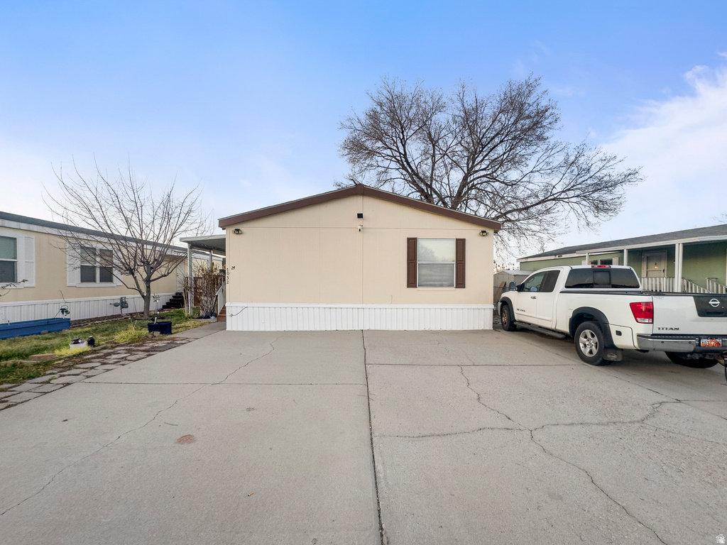 7032 W APALOOSA N DR photo 2