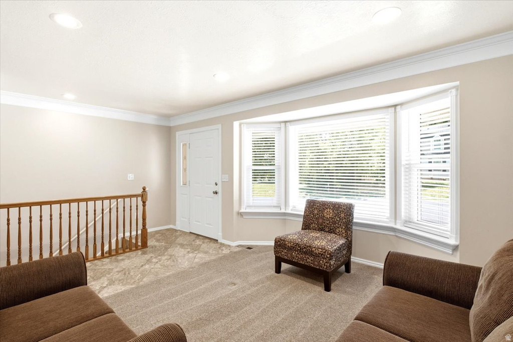 1466 OAKRIDGE DR photo 3