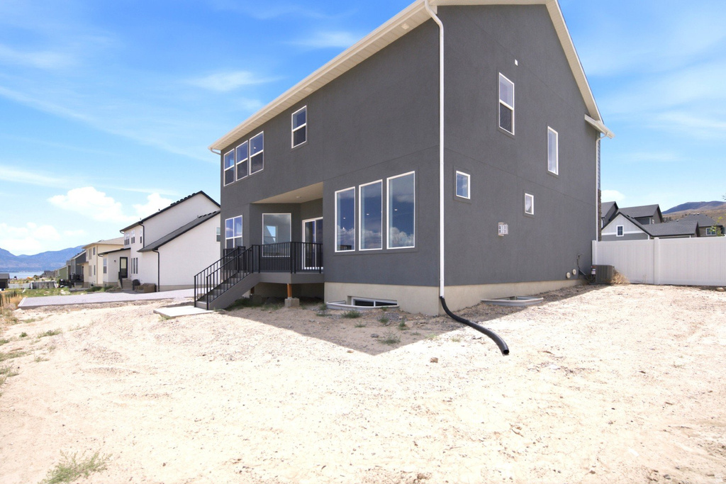 1178 W MAHOGANY ST photo 4