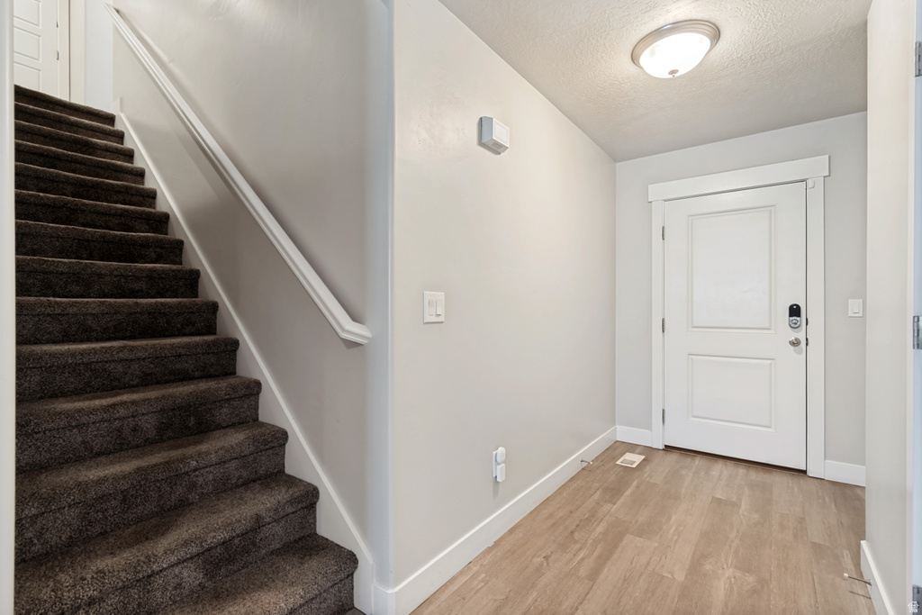 7264 W SAN S LN photo 4