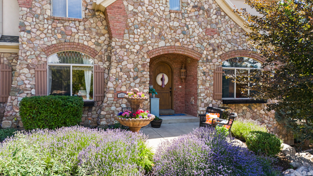 1559 E WASATCH S DR photo 5